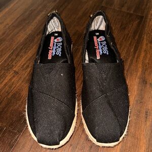 Skechers BOBS black espadrille flats with memory foam insole. Size 7.